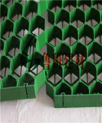 南通黑色排水板價(jià)格 特價(jià)促銷(xiāo)活動(dòng)火熱進(jìn)行中，歡迎選購(gòu)！